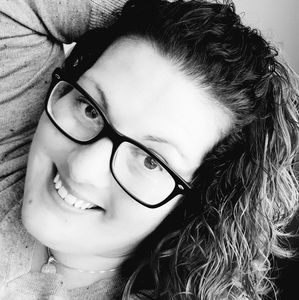 Meet your Posher, Ashlee